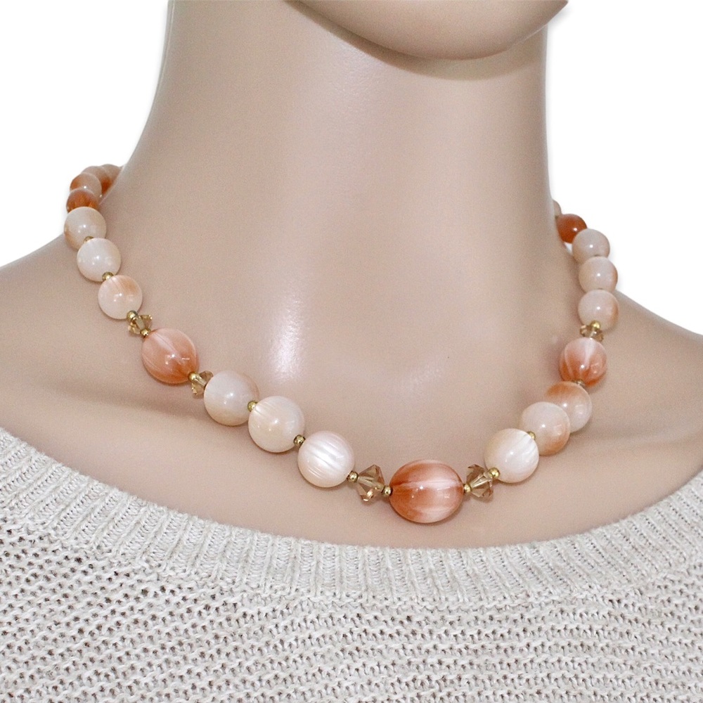 Vintage Lisner Moonglow Lucite & Crystal Beaded Necklace Peach Mauve Color Bead